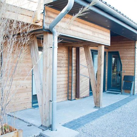 Aparthotel Le Carport Hasnon Esterno foto